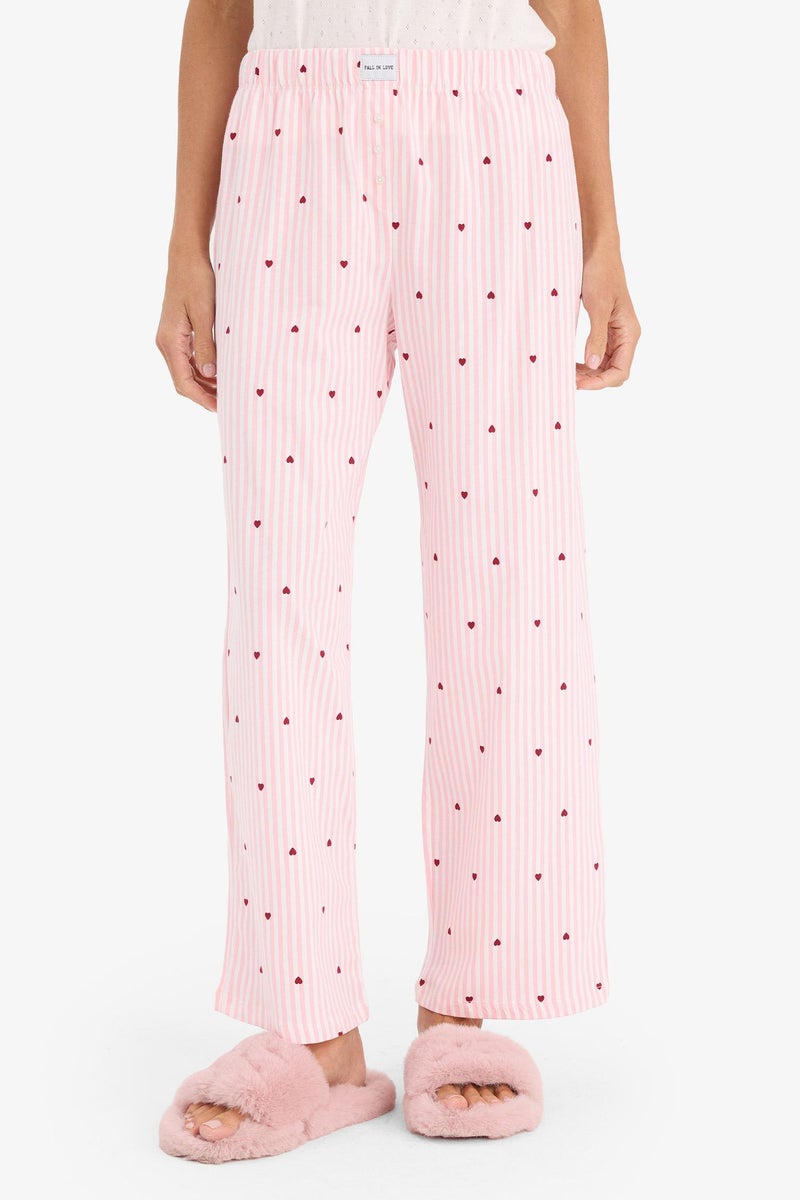 ديفاكتو طقم بيجاما قصة عادية نص كم - قطعتين - Image 5